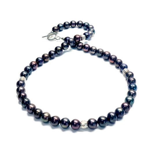 Freshwater Black Pearl and Silver Necklace