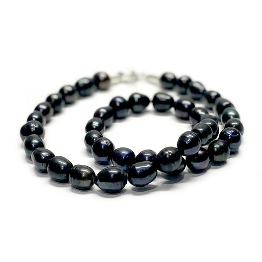 Freshwater Large Black Pearl Necklace.